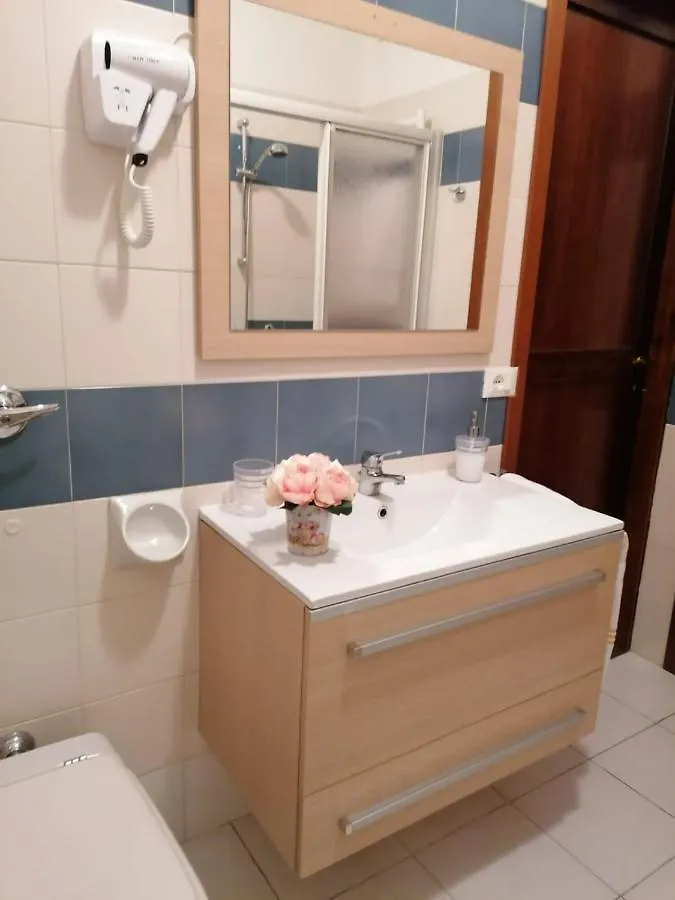 Le Residenze Del Giglio Hotel Cagliari Italy