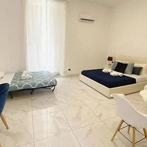bnb-domus-luigi-leone-2.hotels-amalfi.com/